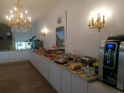 Les Deux Lions 3* Riez